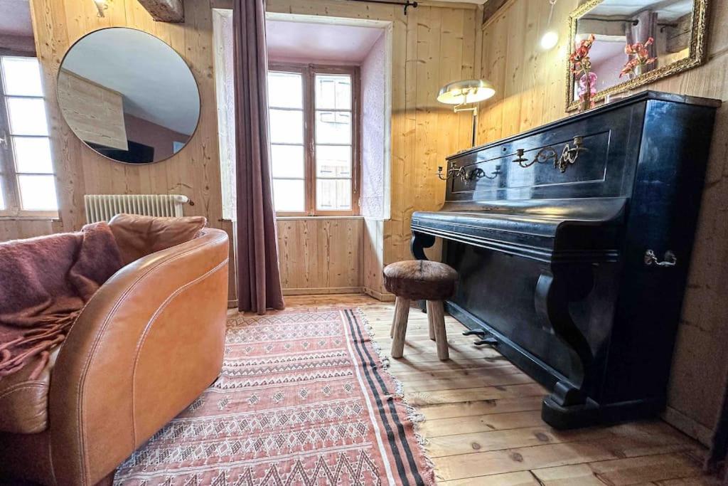 Ribera 1 - Beautiful Reformed House Parking Ferienhaus